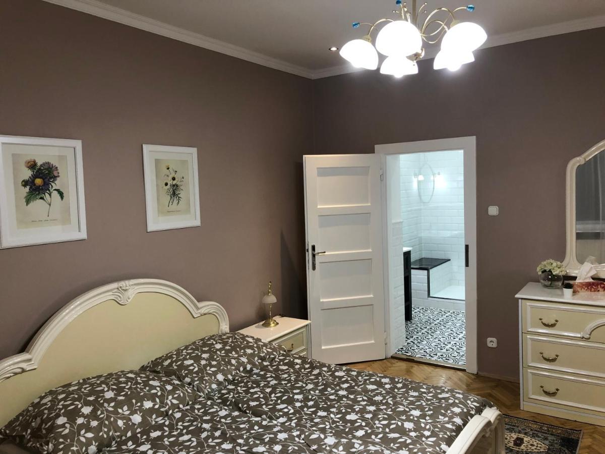 Margareta Apartman Печ Экстерьер фото