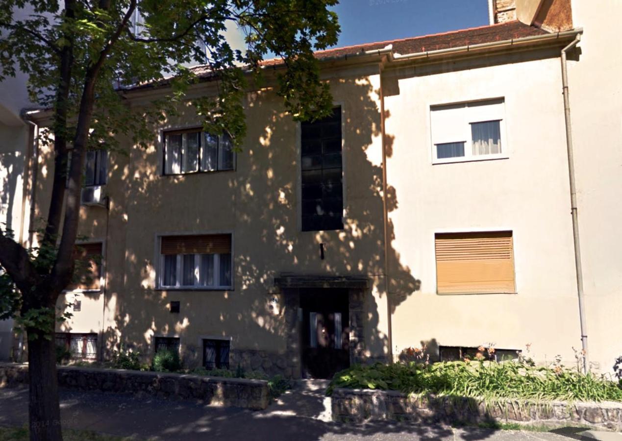 Margareta Apartman Печ Экстерьер фото